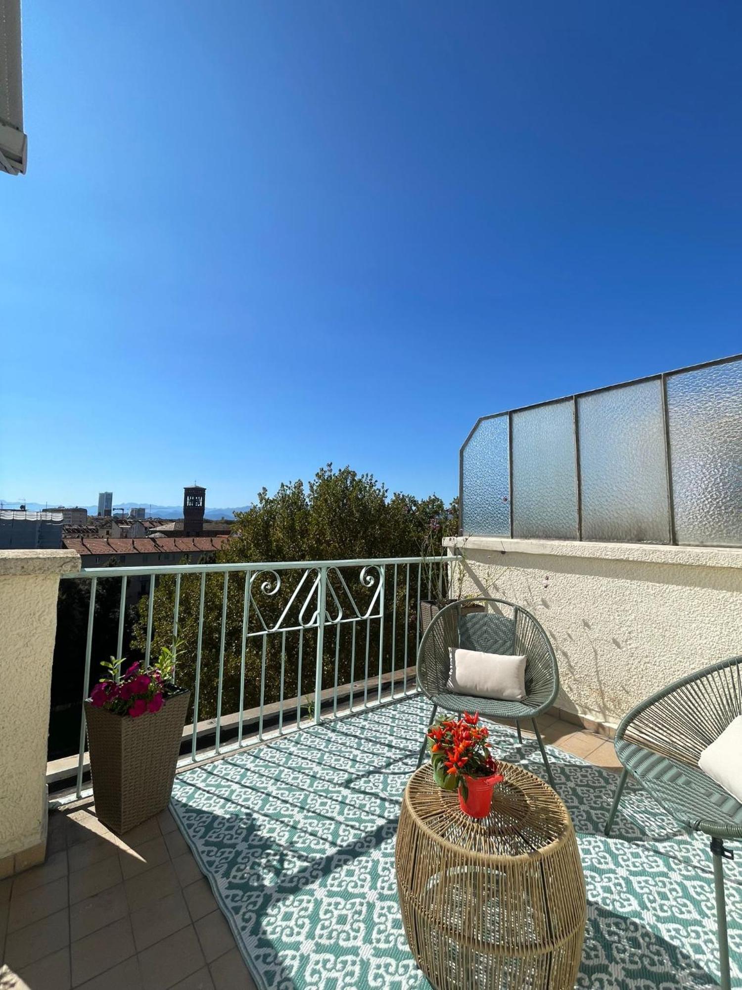 Апартаменты Attico Ellen Terrazza Con Vista Турин Экстерьер фото